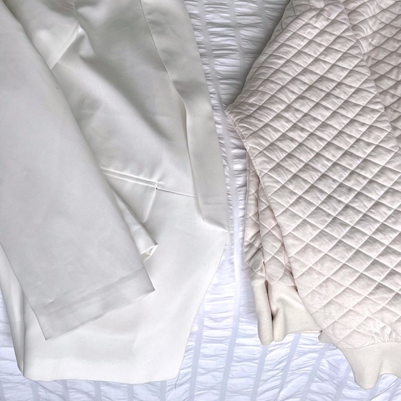 Like new white Express boyfriend blazer - Picture 4 of 4